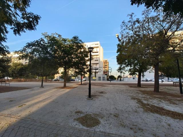 Local Comercial en venta en Rosaleda, Comarca de la Vega de Granada