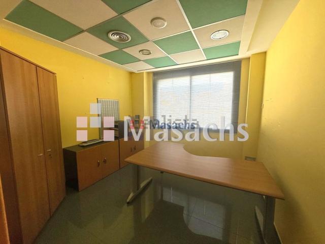 Local Comercial en alquiler en Rubí