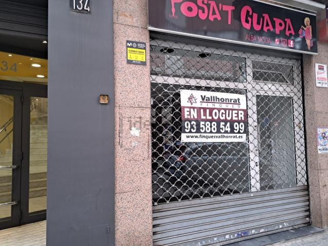 Local Comercial en alquiler en Rubí