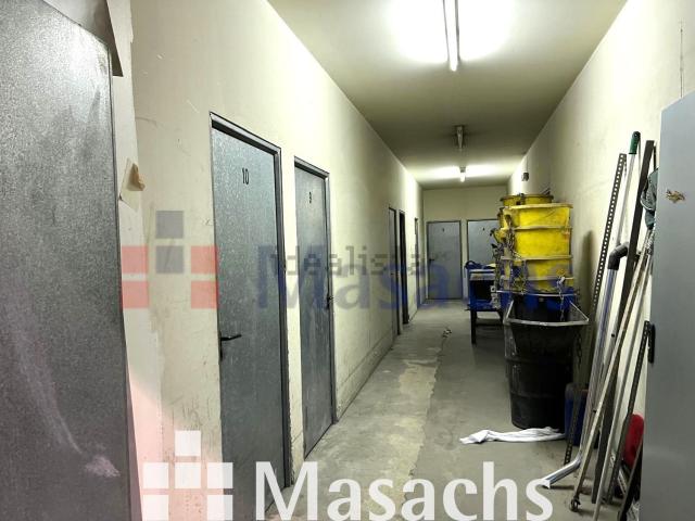 Nave en venta en Sabadell, la Serra d'en Camaró