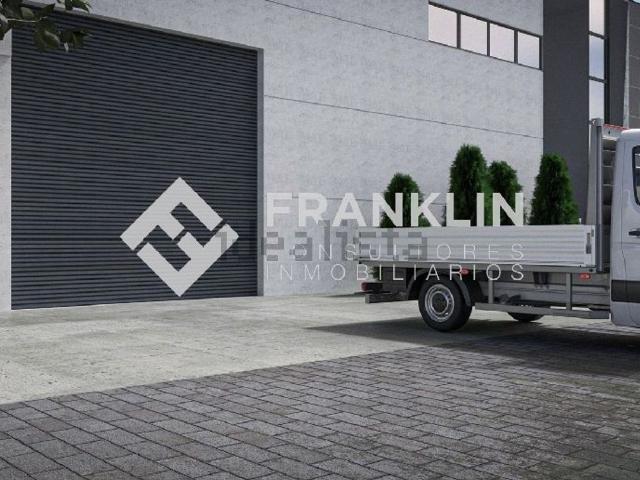 Nave en venta en Salt, Girona