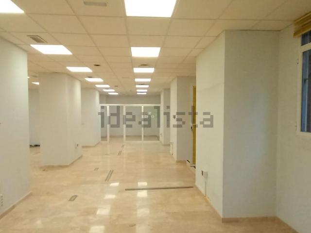 Local Comercial en alquiler en Centro, Comarca de la Vega de Granada