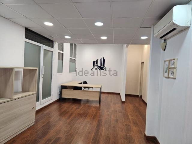 Local Comercial en alquiler en Can Prats, Baix Llobregat