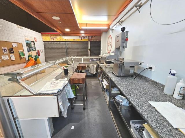 Local Comercial en venta en Illes Belles, Vallès Oriental