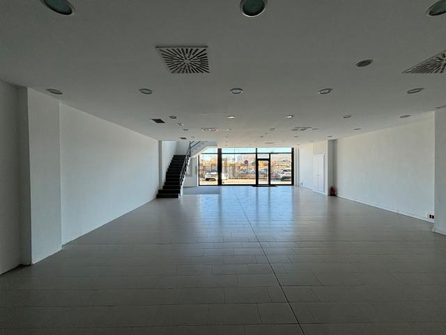 Local Comercial en alquiler en Sant Cugat Del Vallès