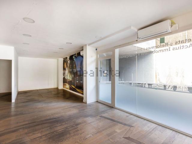 Local Comercial en alquiler en Sant Cugat Del Vallès