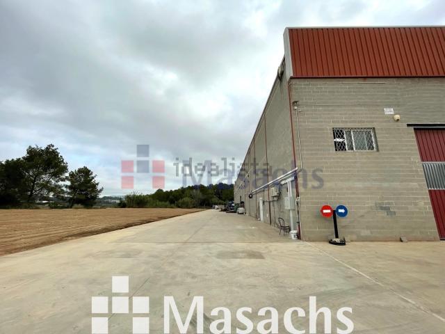 Nave en venta en Sant Esteve Sesrovires
