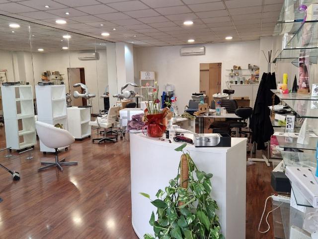 Local Comercial en alquiler en Mas Lluí, Baix Llobregat