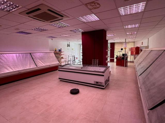 Local Comercial en alquiler en Can Nadal, Sant Feliu De Llobregat