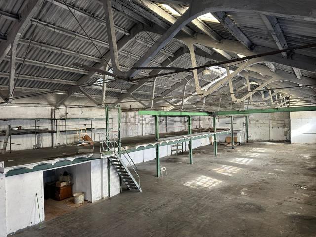 Nave en alquiler en les Planes, Baix Llobregat