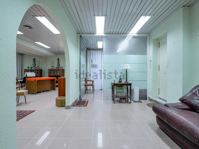 Local Comercial en alquiler en Centre, Baix Llobregat