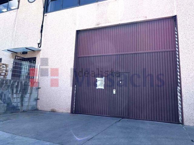 Nave en alquiler en Cornellà De Llobregat, les Planes