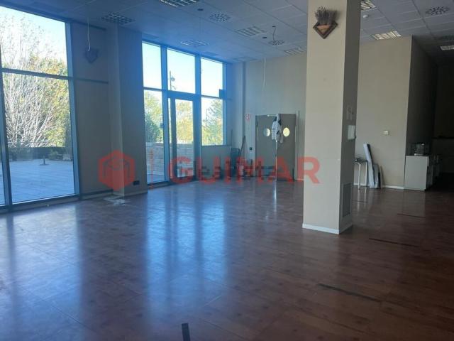 Local Comercial en alquiler en Sant Just Desvern