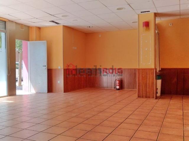 Local Comercial en venta en les Parellades, Sant Pere De Ribes