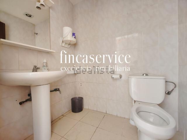 Local Comercial en alquiler en Baix Llobregat, Catalunya