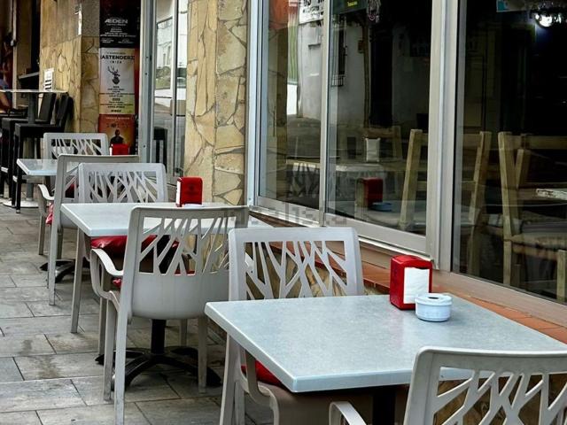 Local Comercial en alquiler en Urbanització Siesta, Eivissa