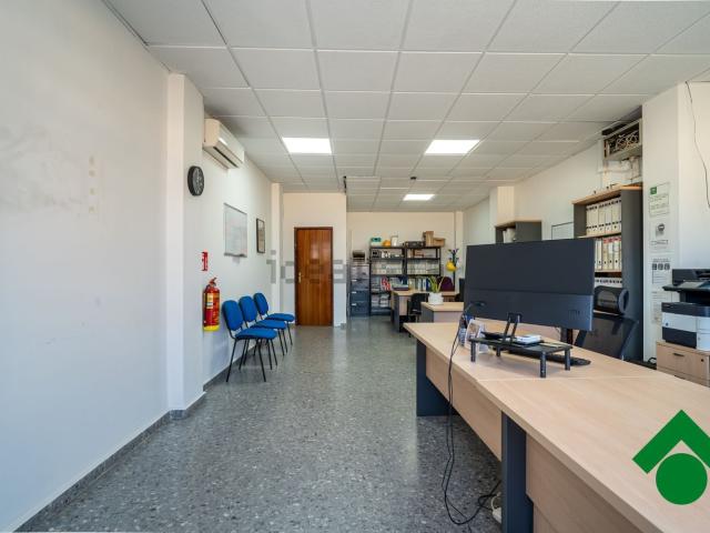 Local Comercial en venta en Santa Fe, Granada