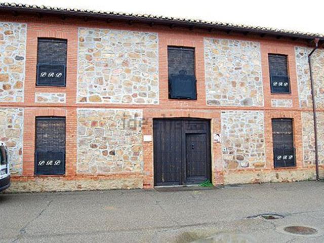 Local Comercial en venta en Santa María De La Vega, Castilla y León