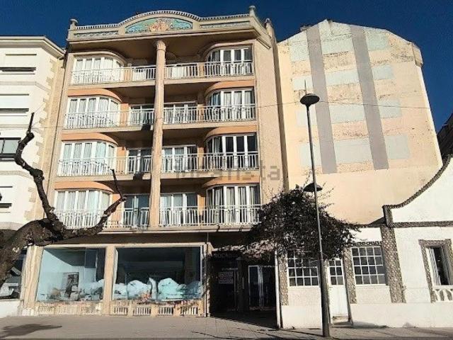 Local Comercial en venta en Padriñán, O Salnés