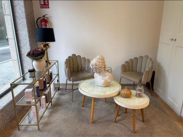 Local Comercial en venta en Padriñán, O Salnés