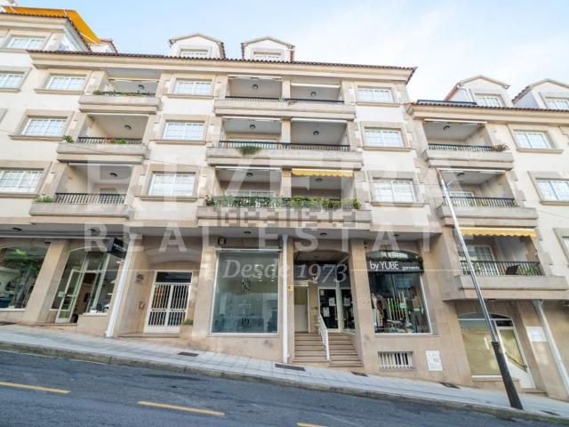 Local Comercial en venta en Padriñán, O Salnés