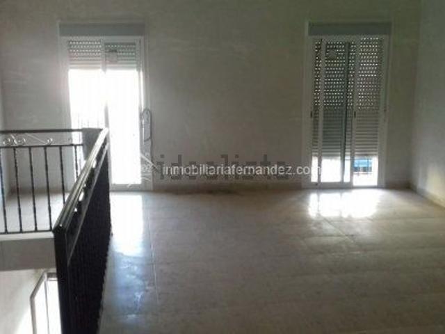 Local Comercial en alquiler en Cáceres - Sierra de Montánchez, Extremadura