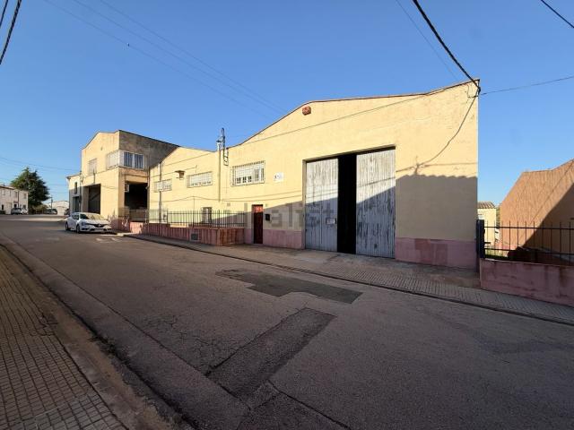 Nave en venta en les Mallorquines, Sils
