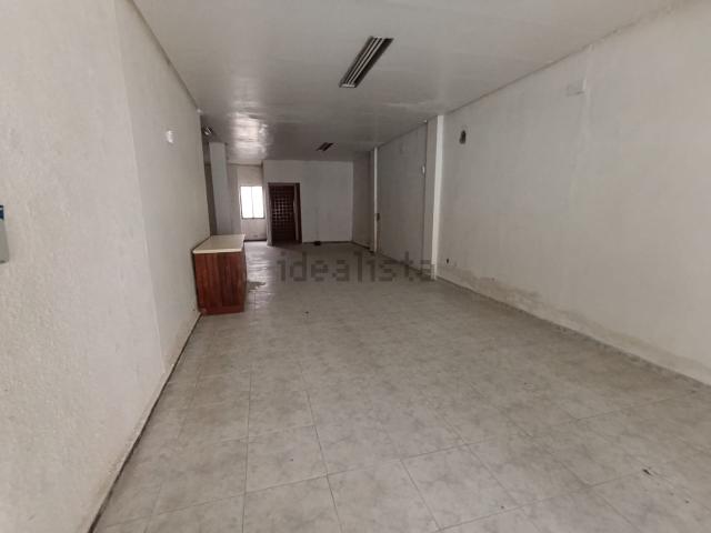 Local Comercial en venta en Socuéllamos, Castilla-La Mancha