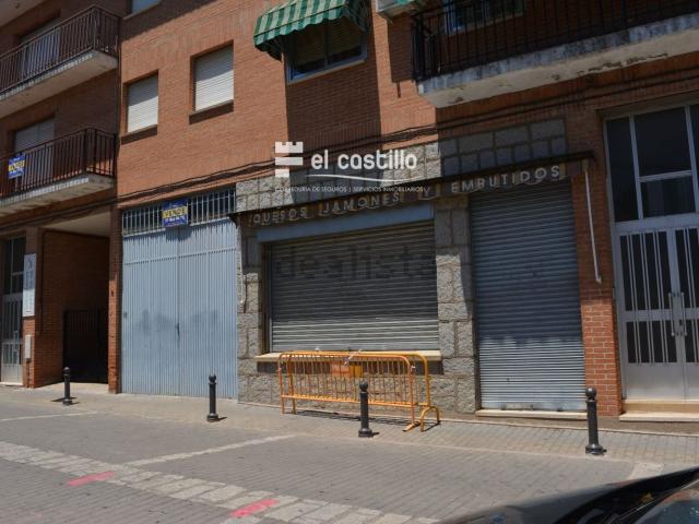 Local Comercial en venta en Sotillo De La Adrada