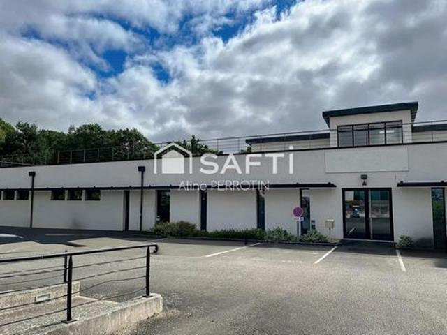 Local Commercial vente à La Flèche, Sablé-sur-sarthe