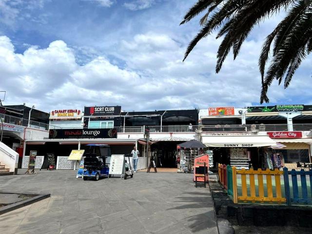 Local Comercial en venta en Costa Teguise, Teguise