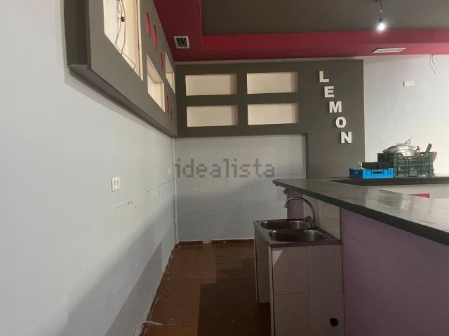 Local Comercial en alquiler en Vélez-málaga, Pueblo Rocío
