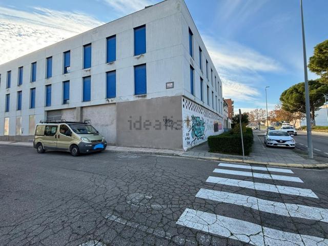 Local Comercial en alquiler en Torrijos, Castilla-La Mancha