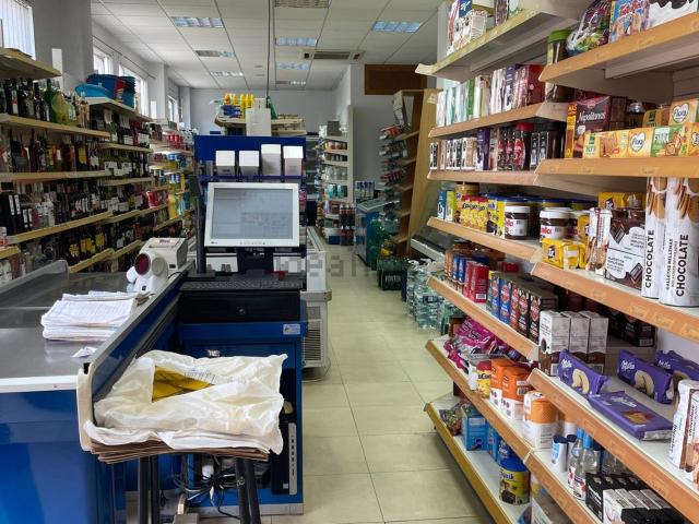 Local Comercial en alquiler en Torrox Park, La Axarquía