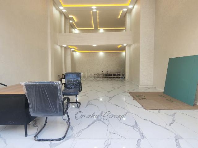 Local commercial location à Anfa, Gharb-Chrarda-Beni Hssen