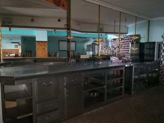 Local Comercial en alquiler en Teis, Vigo