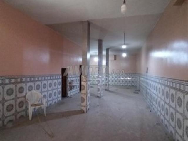 Local commercial location à Ben Slimane