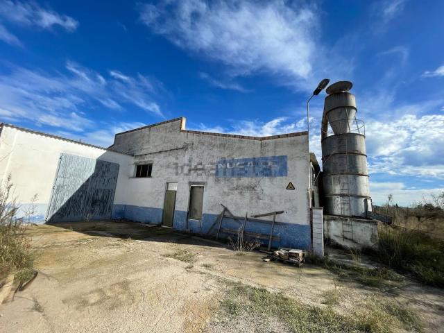 Nave en venta en Ulldecona