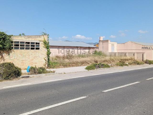 Local Comercial en venta en Montsià, Catalunya