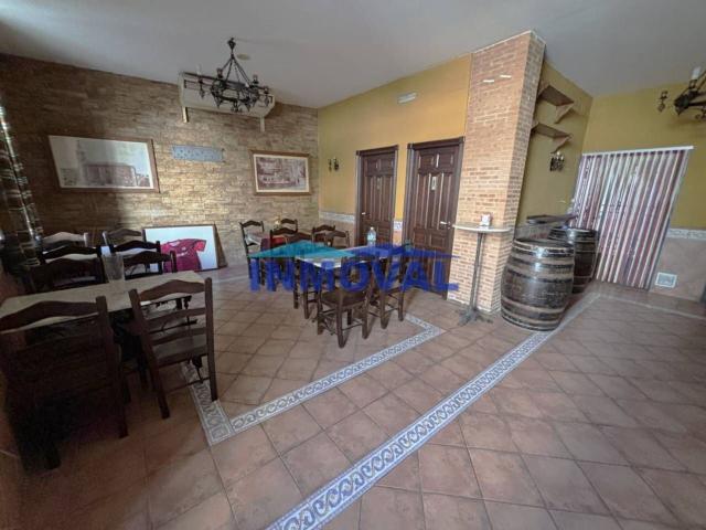 Local Comercial en venta en Valdepeñas, Castilla-La Mancha