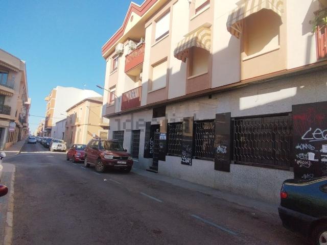 Local Comercial en venta en Valdepeñas, Castilla-La Mancha
