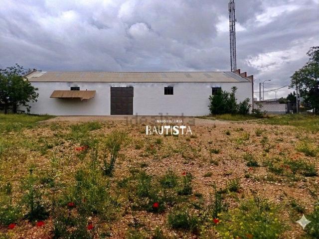 Nave en alquiler en Valdepeñas, Castilla-La Mancha