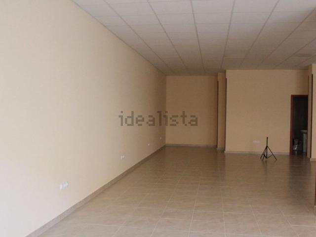 Local Comercial en venta en Valdepeñas, Castilla-La Mancha