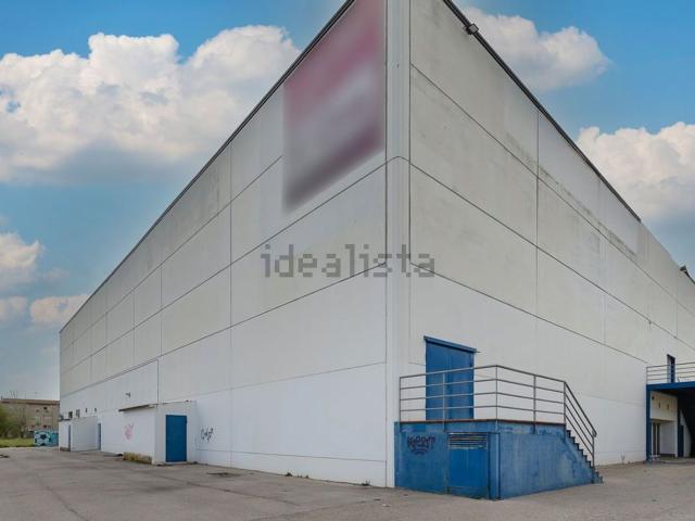 Nave en venta en Valdepeñas, Ciudad Real