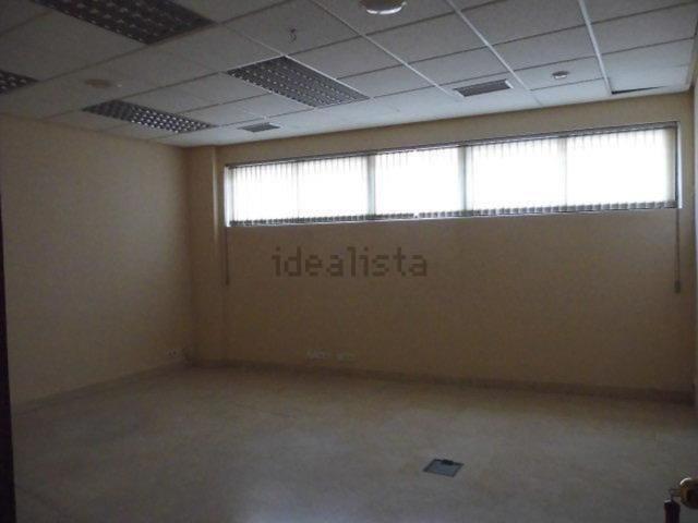 Local Comercial en venta en Valdepeñas, Castilla-La Mancha