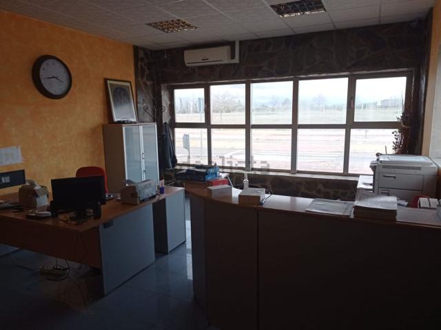 Nave en venta en Valdepeñas, Castilla-La Mancha