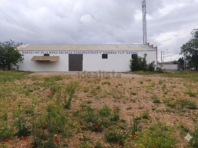 Nave en alquiler en La Magdalena, Valdepeñas