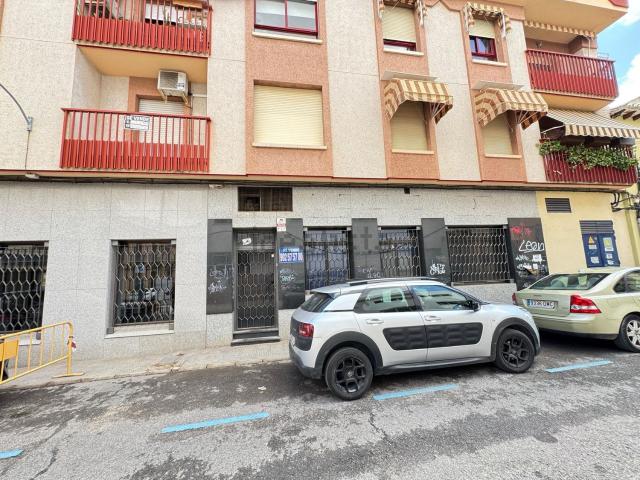 Local Comercial en venta en Residencial Valdepeñas, Valdepeñas