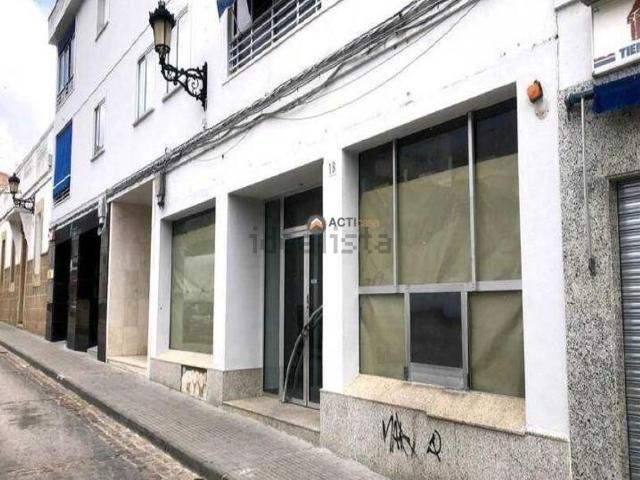 Local Comercial en venta en Valencia De Alcántara