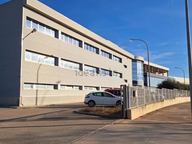 Nave en venta en Valls